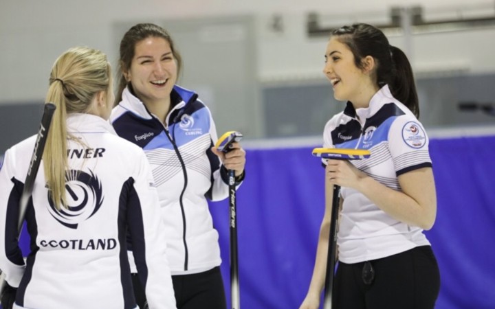 Scotland reach Semis